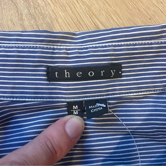 Theory Larissa Button Down Dress Shirt - Picture 3 of 3